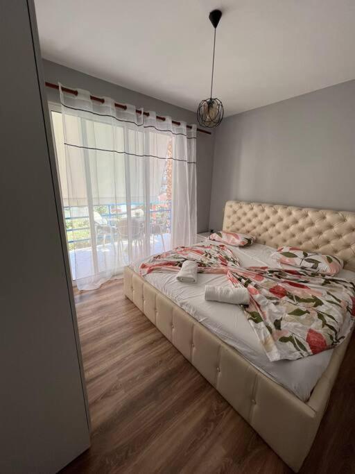 Sunny Retreat On The Appartement *